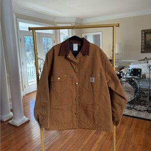 80’s Lined Carhartt Jacket w/ hood.